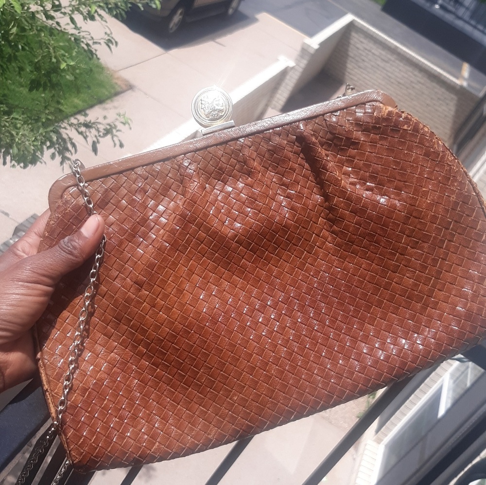 SOLD.🇮🇹FENDI VINTAGE  1970s CLUTCH - Picture 3 of 8